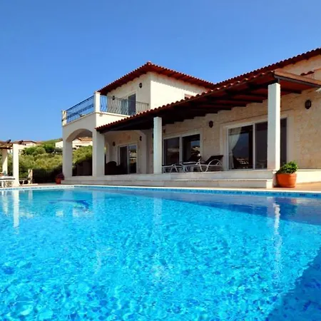 Alis Villa
